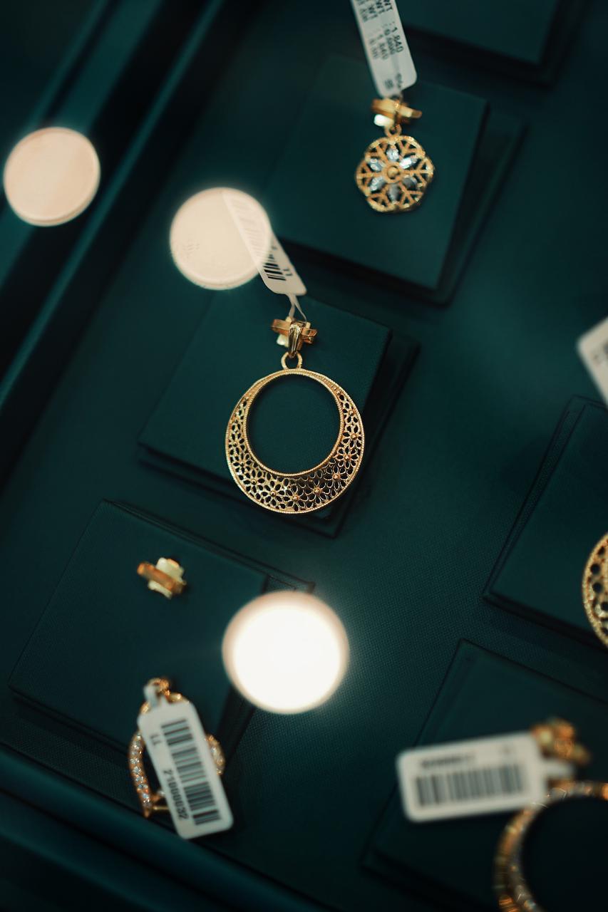 goldearings